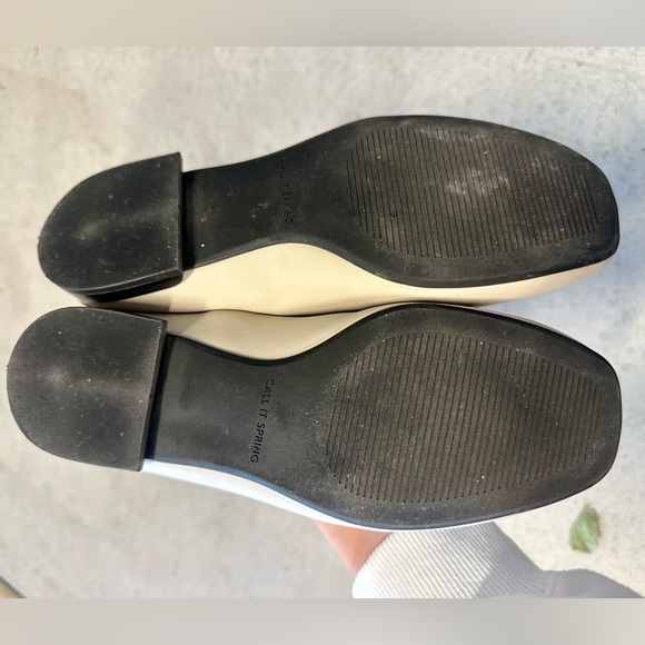 Cream flat leather loafers - Picture 4 of 4